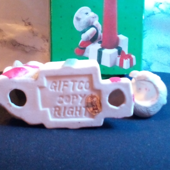 Vintage Holiday Cats Candle Climber Porcelain Candle Holder by Giftco - Picture 6 of 6